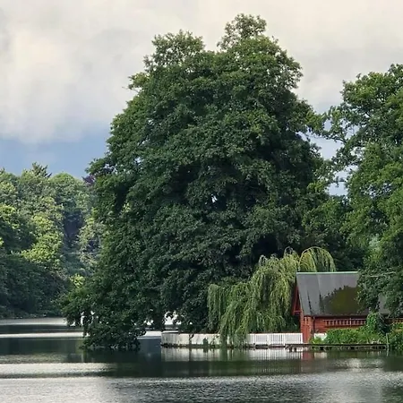 Harbor Hotel en barco